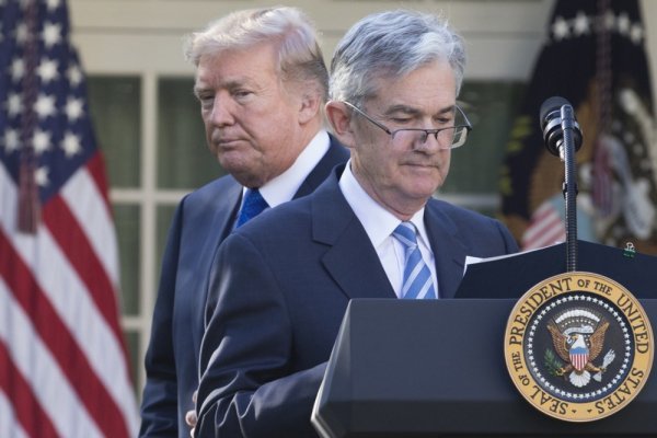 Donald Trump i Jerome Powell