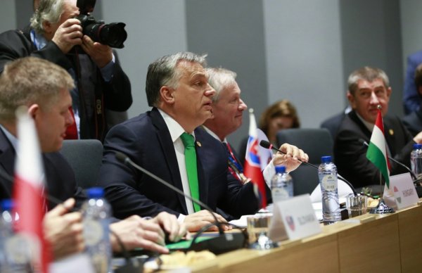 Robert Fico, Viktor Orban i Andrej Babiš - Milanovićev stav o ratu u Ukrajini bliži je ekipi iz Višegradske skupine