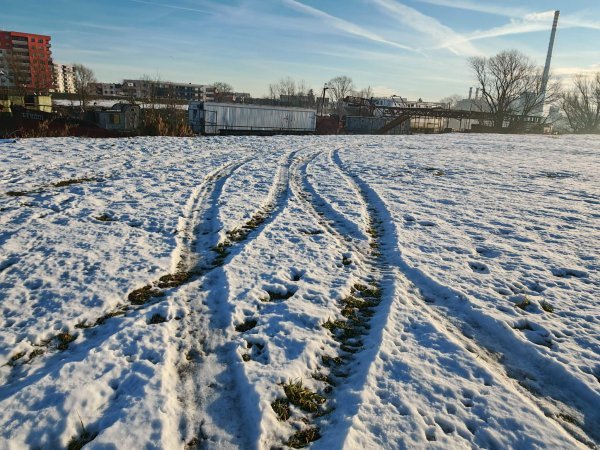 Snijeg otkriva da ljudi i danas prolaze pokraj ovih brodova