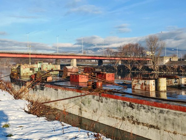 Lokalci se sjećaju planova o ugostiteljskom objektu na ovim brodovima