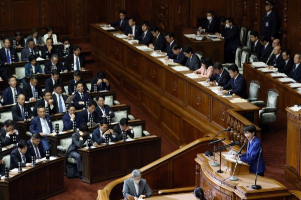 Takaichi u japanskom parlamentu