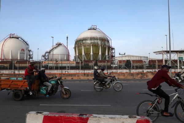 Rastu cijene nafte zbog prosvjeda u Iranu: Trgovci zabrinuti za opskrbu