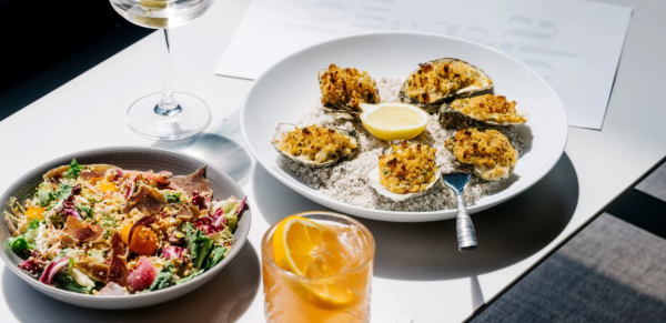 Hotel AKA Alexandria