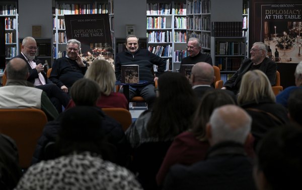 Promocija knjige Hide Biščevića 'Diplomacy at the Table'