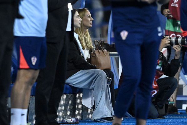 Vanja Modrić s Hermesovom torbom