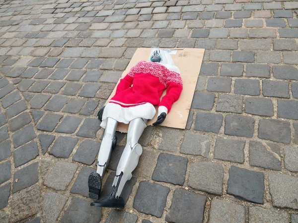 Ne, ovo nije ni prosvjed ni performans na Markovom trgu, samo se treba uključiti