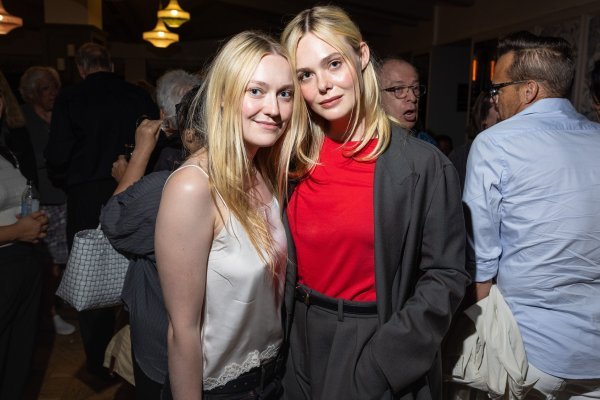 Elle i Dakota Fanning