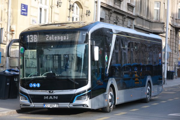 Predstavili su i nove električne buseve