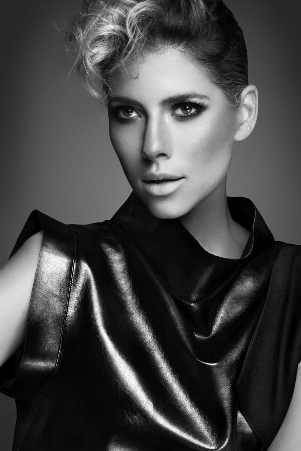 Jelena Perčin u kampanji SKIN4REBELS by Marina Jerant i Manuela Lovrencic 1