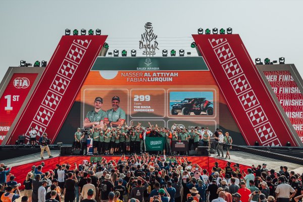 Dacia Sandriders s posadom Nasser Al-Attiyah/Fabian Lurquin pobijedili na reliju Dakar 2026