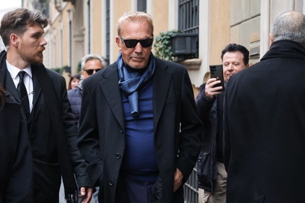 Kevin Costner u osmom desetljeću ponovno ljubi: Lijepa Kelly bila je udana za milijardera
