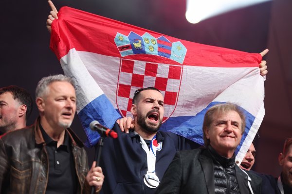 Stigla je i službena reakcija Hrvatskog rukometnog saveza; evo što kažu o zabrani Thompsonove pjesme