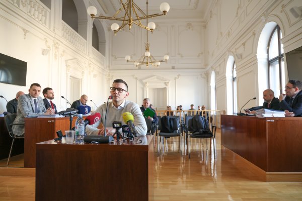 Nastavlja se suđenje Mamićima, svjedočio menadžer koji kaže da je bio agent za Modrićev transfer