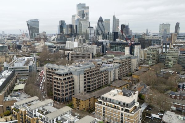 Pao dogovor, Britanci pustili Kini izgradnju mega-veleposlanstva u Londonu