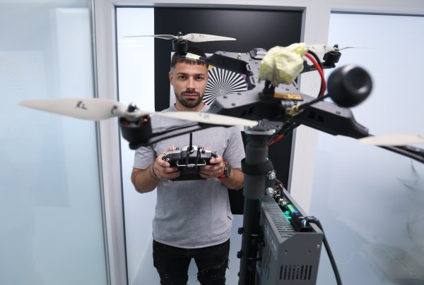 Osječka Orqa s katarskim Barzan Holdingsom ide u partnerstvo za proizvodnju dronova