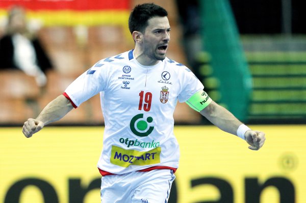 Novi šok za Srbiju: Legenda nakon ispadanja s Eura otišla u mirovinu