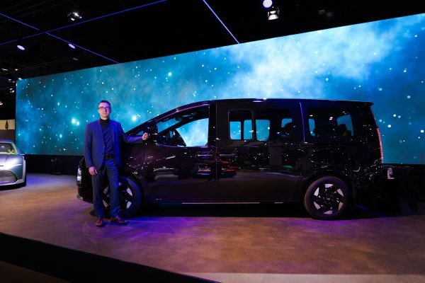 Hyundai Staria Electric i koncept Three