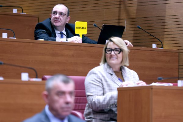 Oporba kritizira novi zakon o otocima: Za zdravstvenu zaštitu nema ni minimalnog standarda