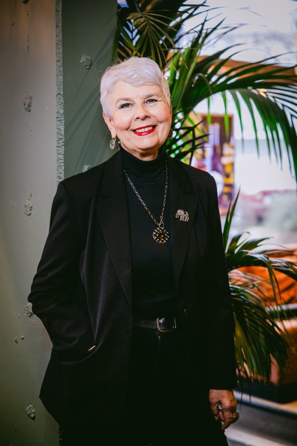 Svako relativiziranje povijesnih činjenica, grubo falsificiranje i nametanje nove paradigme domoljublja meni je neprihvatljivo