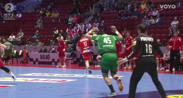 Jeste li ikad vidjeli nešto slično? Bizarna situacija na utakmici u skupini u kojoj je i Hrvatska