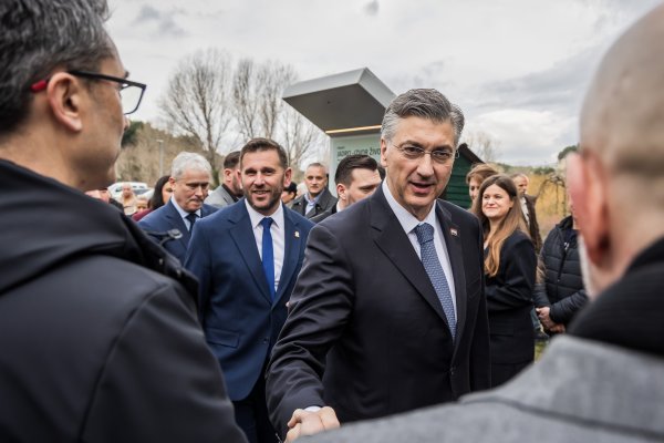 Andrej Plenković u posjetu Splitsko-dalmatinskoj županiji