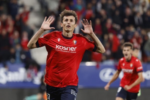 Pogledajte novi gol Ante Budimira kojim se izjednačio s Lewandowskim