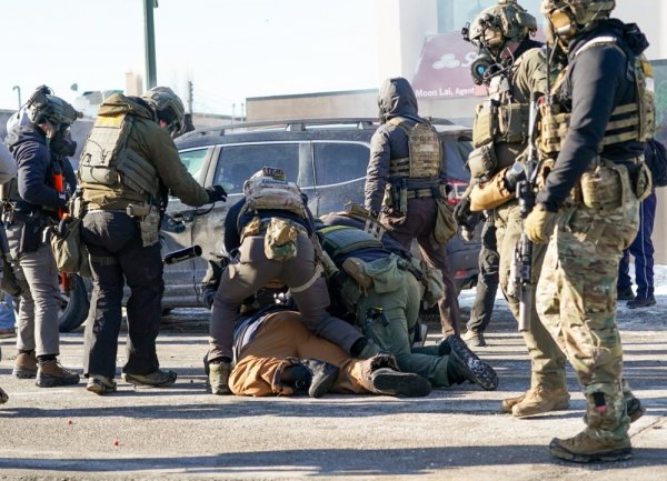 Trump napao gradonačelnika Minneapolisa: 'Potiču na pobunu'