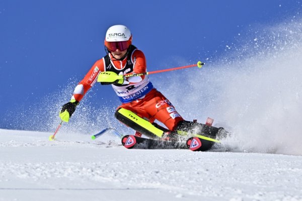 Zrinka Ljutić i Leona Popović danas u Češkoj voze slalom; prvi lauf je u 9.30 sati