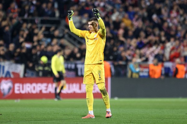 Dominik Livaković trenira u Gironi, a trener već gubi živce: Nadamo se...