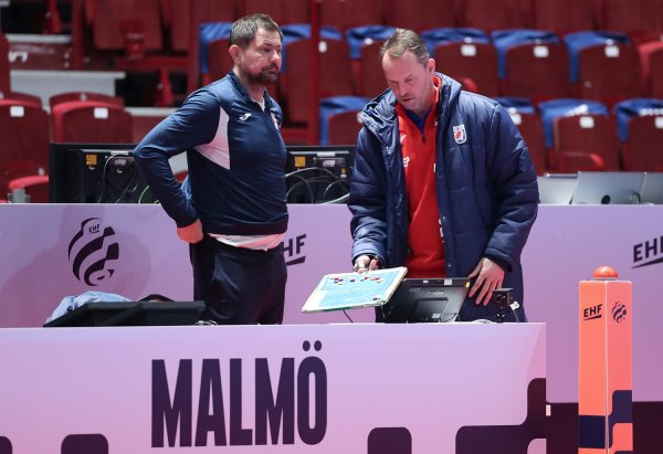 Sigurdsson opet mijenjao: evo koga je poslao na tribine za utakmicu protiv Švicarske