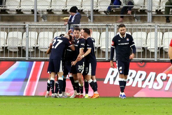 Rapsodija Dinama u Osijeku! Tri gola i odlična igra za bijeg Hajduku na +4. Pogledajte golove