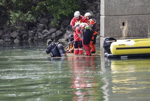 Ronioci u Savi pronašli mrtvu ženu i automobil