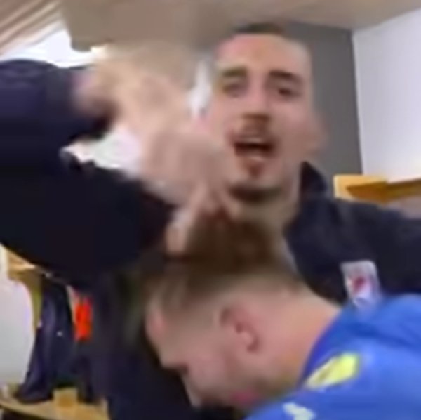 'Igrač utakmice, igrač utakmice': Pogledajte ludnicu u hrvatskoj svlačionici