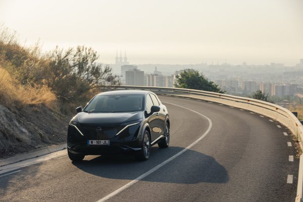 Nissan koncept Ariya pogonjen solarnom energijom