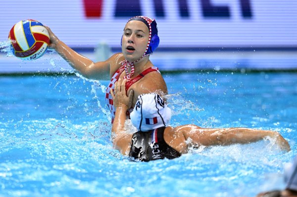 Hrvatske vaterpolistice doživjele katastrofalan poraz od Talijanki, ali nešto ih ipak tiješi