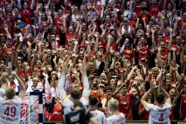 Evo zašto su tisuće Danaca slavile sa Španjolcima: Francuze su izviždali