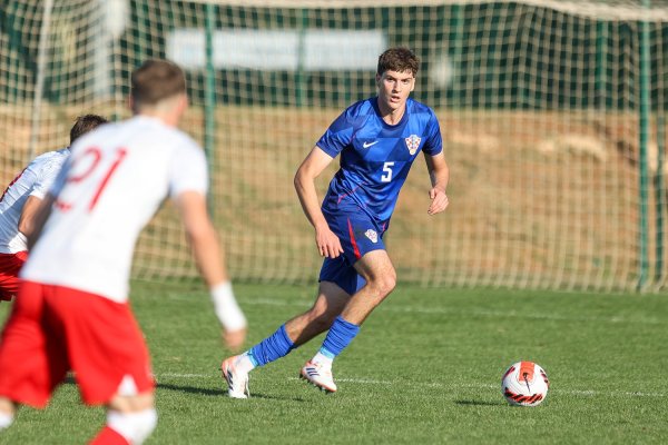 Mladi hrvatski reprezentativac postaje Modrićev suigrač u Milanu?