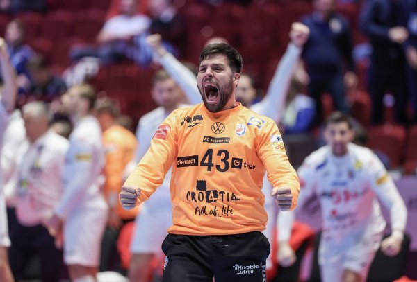 Urnebesni komentar Dine Slavića na 'špijunažu' slovenskog izbornika Zormana