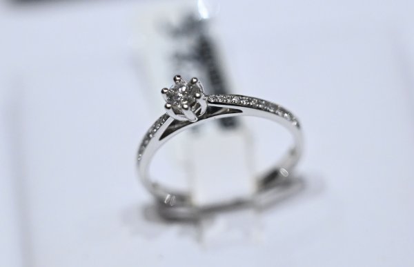 Ne treba kupovati zlato i srebro samo zato što svi kažu da treba