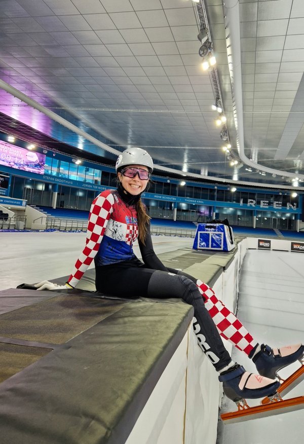 Valentina na ledu u Heerenveenu