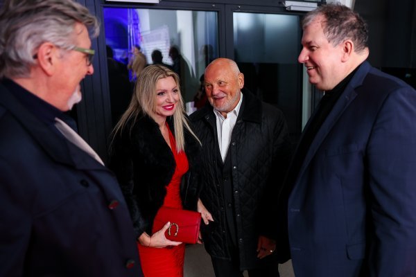 Blanka i Zlatko Mateša s Jakovom Kitarovićem