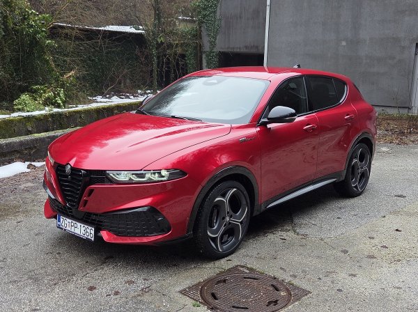 Isprobali smo osvježeni Alfa Romeo Tonale: 'Sportsko srce' talijanskog C-SUV-a sada je još zavodljivije