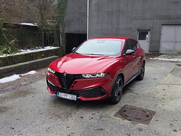 Alfa Romeo Tonale 1.5 175 MHEV FWD Sport Speciale