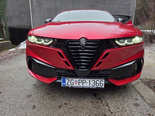 Alfa Romeo Tonale 1.5 175 MHEV FWD Sport Speciale