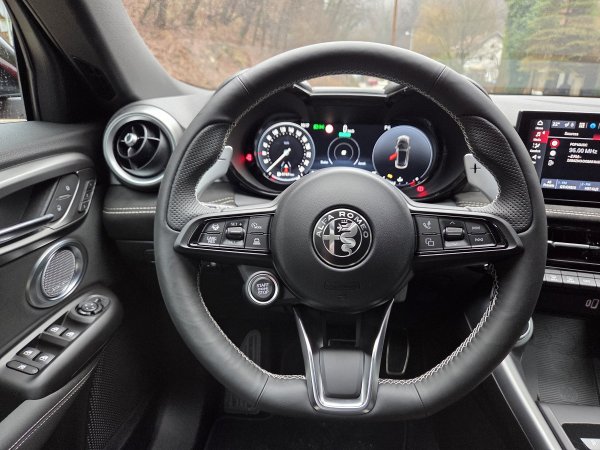 Alfa Romeo Tonale 1.5 175 MHEV FWD Sport Speciale