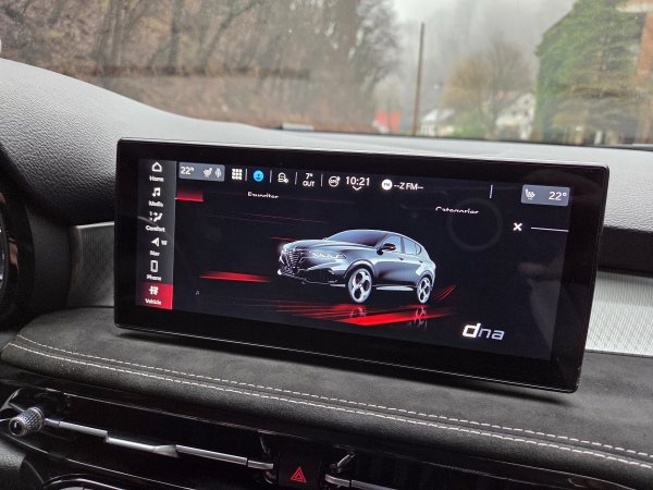 Alfa Romeo Tonale 1.5 175 MHEV FWD Sport Speciale