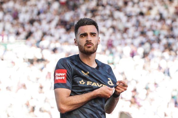 Sandro Kulenović se emotivnom objavom oprostio od Dinama; evo što je poručio