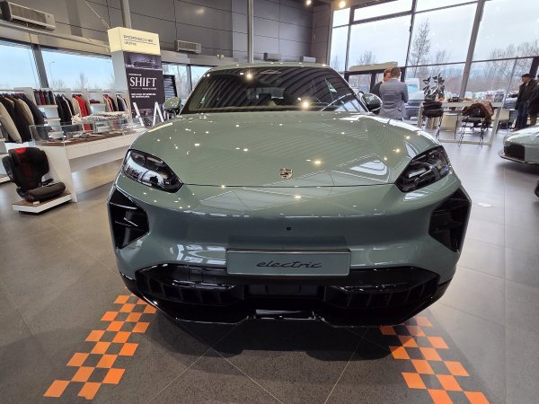 Porsche Cayenne Turbo Electric - hrvatska premijera