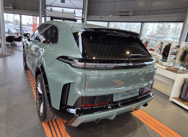 Porsche Cayenne Turbo Electric - hrvatska premijera