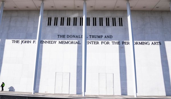 Trump Kennedy Space Center